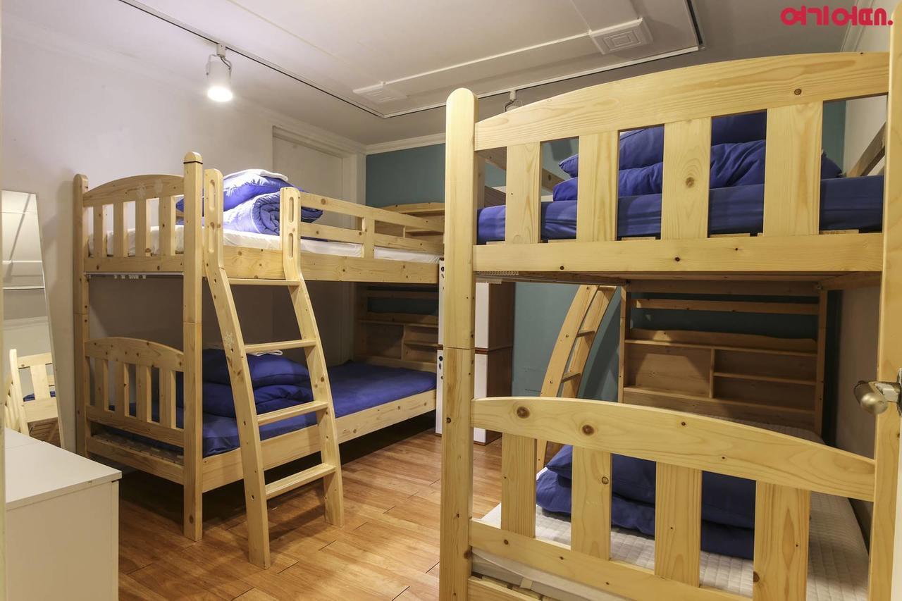 Sinchon Sisters Hostel Seul Exterior foto